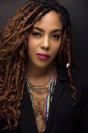 De\'Adre Aziza